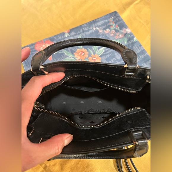 Kate Spade Elegant Black Crossbody Bag - Picture 6 of 8